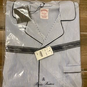 Men’s L Brooks Brothers PJs